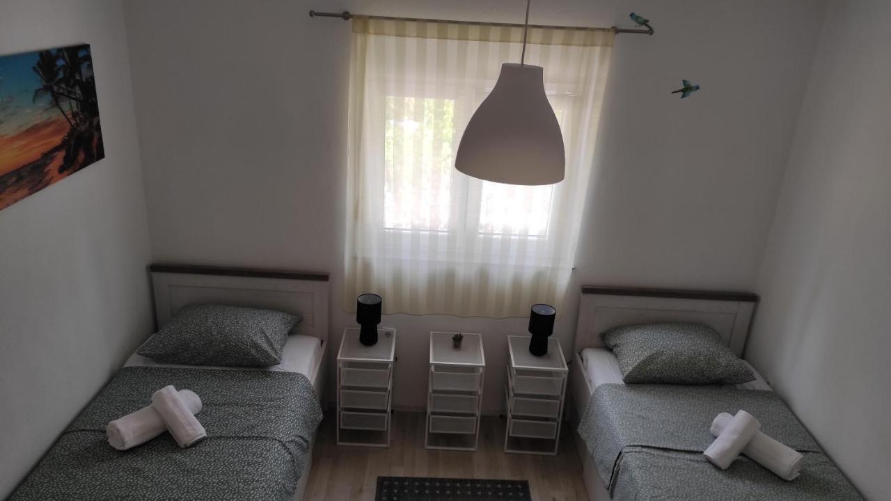 Kuca Za Odmor Bebic, Kremena Villa Klek Exterior photo